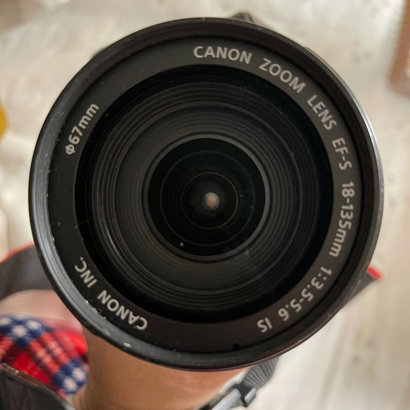 DLSR 60D - Picture 3 of 7